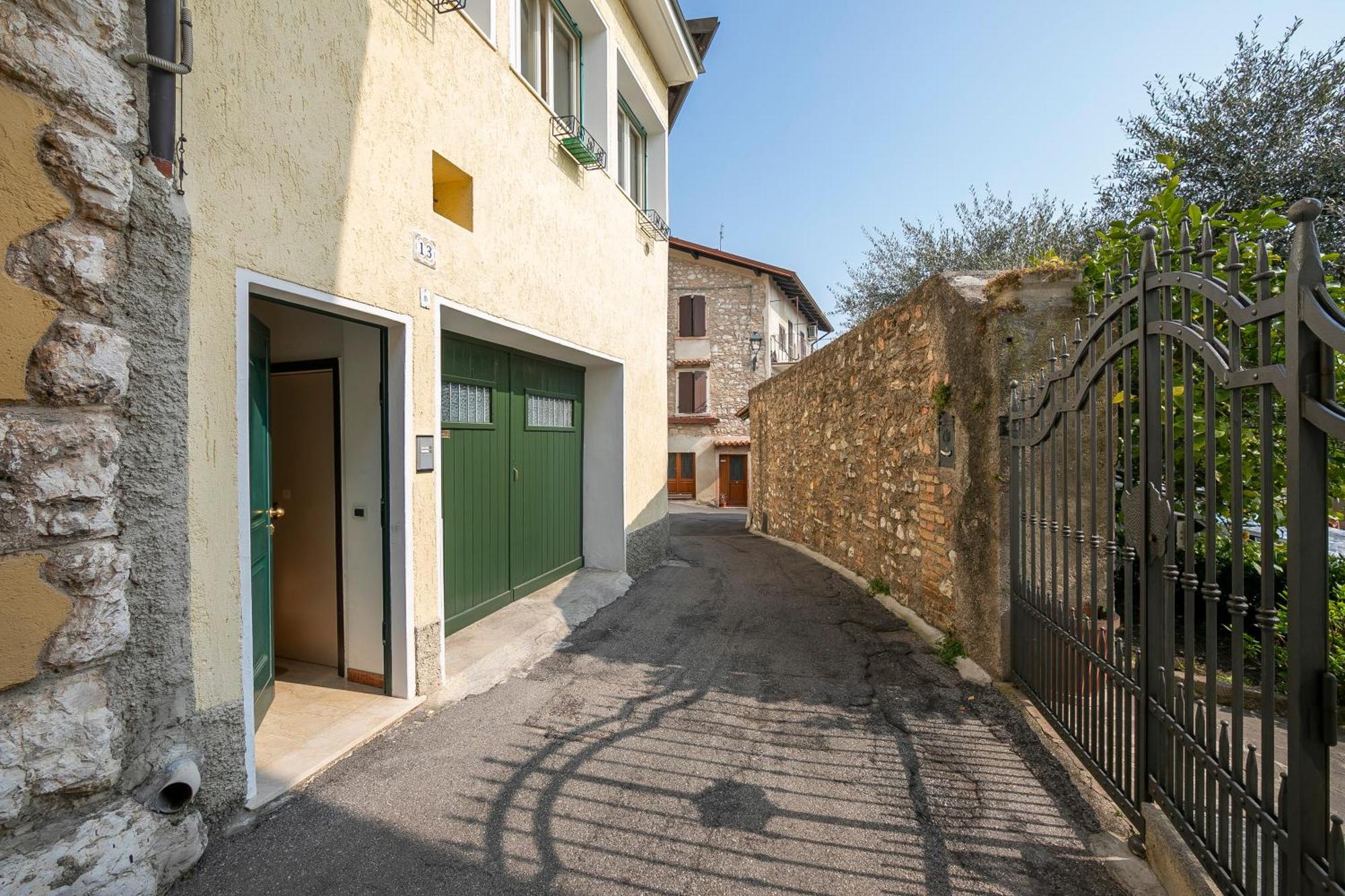 Angela -Terrace & Beautiful View Lake - Happy Rentals Toscolano Maderno Exterior photo